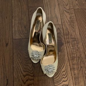 Badgley Mischka peep toe heels. Size 7.5.